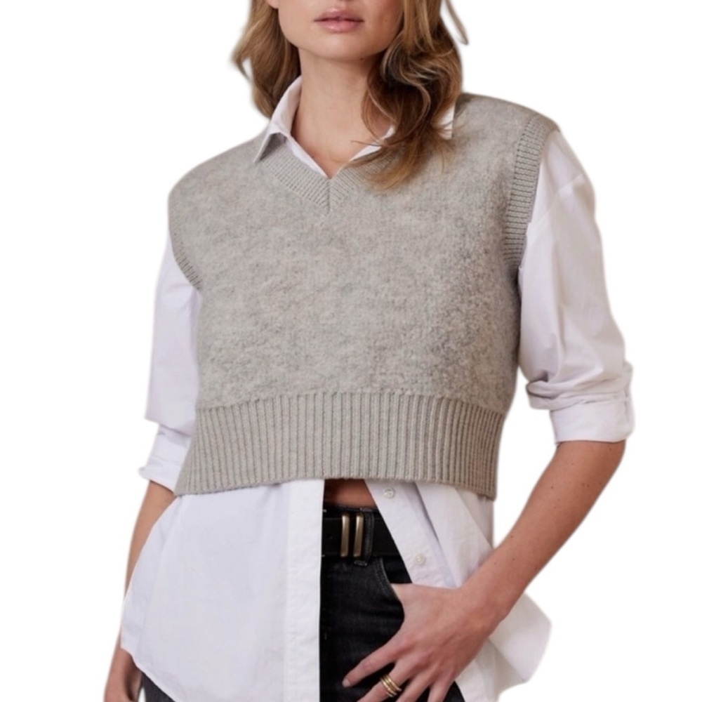 Banana Republic Charm Bouncle Shearling  Sweater Vest Womens Small Alpaca Wool